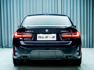 BMW 3 Series 2023 325Li M Sports Night Suit interior photo 7 BMW 3 Series 2023 325Li M Sports Night Suit interior photo 7