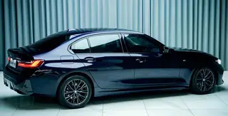 BMW 3 Series 2023 325Li M Sports Night Suit interior photo 8 BMW 3 Series 2023 325Li M Sports Night Suit interior photo 8