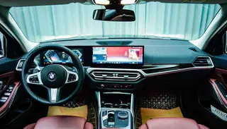 BMW 3 Series 2023 325Li M Sports Night Suit interior photo 9 BMW 3 Series 2023 325Li M Sports Night Suit interior photo 9