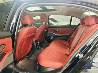 BMW 3 Series 2025 330Li M Sports Night Suit interior photo 6 BMW 3 Series 2025 330Li M Sports Night Suit interior photo 6