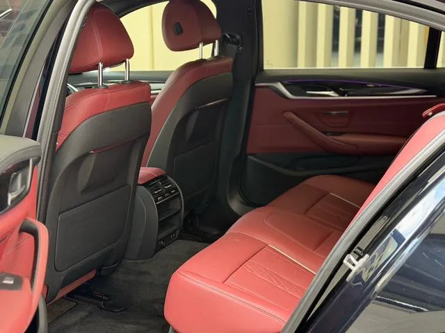 BMW 5 Series 2022 Модификация 525Li M Спортивный костюм экстерьер фото 5 BMW 5 Series 2022 Модификация 525Li M Спортивный костюм экстерьер фото 5