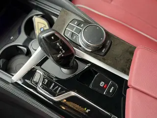 BMW 5 Series 2022 Модификация 525Li M Спортивный костюм экстерьер фото 7 BMW 5 Series 2022 Модификация 525Li M Спортивный костюм экстерьер фото 7