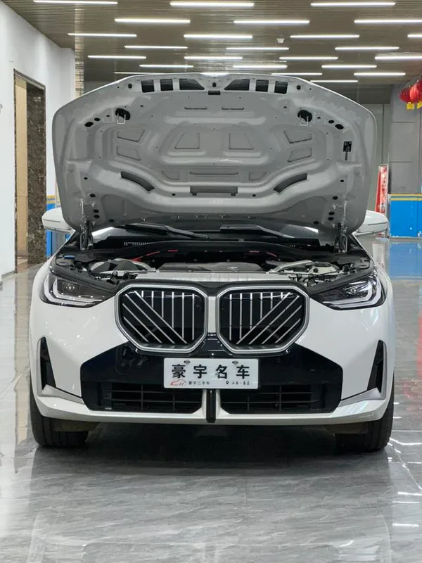 BMW X3 2025 xDrive30L Leading Type M Sports suit exterior photo 7 BMW X3 2025 xDrive30L Leading Type M Sports suit exterior photo 7