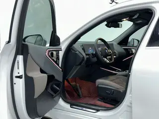 BMW X3 2025 xDrive30L Leading Type M Sports suit interior photo 11 BMW X3 2025 xDrive30L Leading Type M Sports suit interior photo 11