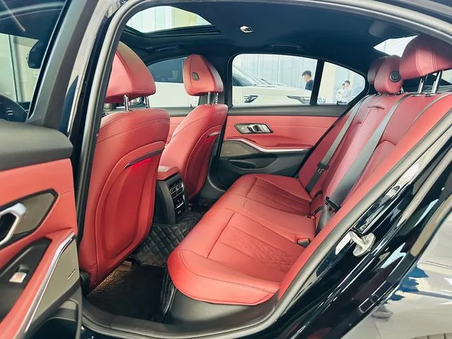 BMW 3 Series 2023 325i M Sports Night Suit exterior photo 5 BMW 3 Series 2023 325i M Sports Night Suit exterior photo 5
