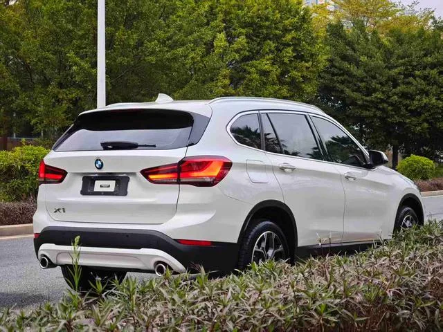 BMW X1 2021 sDrive25Li Leading Type exterior photo 4 BMW X1 2021 sDrive25Li Leading Type exterior photo 4