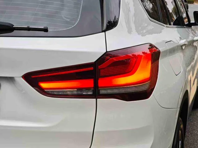 BMW X1 2021 sDrive25Li Leading Type exterior photo 6 BMW X1 2021 sDrive25Li Leading Type exterior photo 6