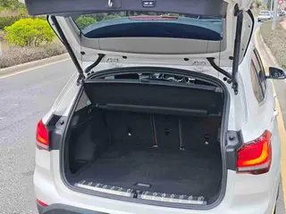 BMW X1 2021 sDrive25Li Leading Type interior photo 10 BMW X1 2021 sDrive25Li Leading Type interior photo 10