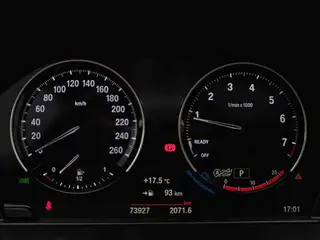 BMW X1 2021 sDrive25Li Leading Type interior photo 16 BMW X1 2021 sDrive25Li Leading Type interior photo 16