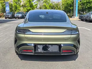 Xiaomi Auto SU7 2024 Versión de larga duración estándar de tracción trasera interior foto 11 Xiaomi Auto SU7 2024 Versión de larga duración estándar de tracción trasera interior foto 11