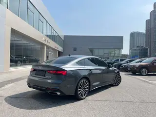 Audi A5 2024 Sportback 40 TFSI quattro Deluxe Dynamic exterior photo 2 Audi A5 2024 Sportback 40 TFSI quattro Deluxe Dynamic exterior photo 2