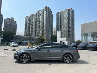 Audi A5 2024 Sportback 40 TFSI quattro Deluxe Dynamic exterior photo 3 Audi A5 2024 Sportback 40 TFSI quattro Deluxe Dynamic exterior photo 3