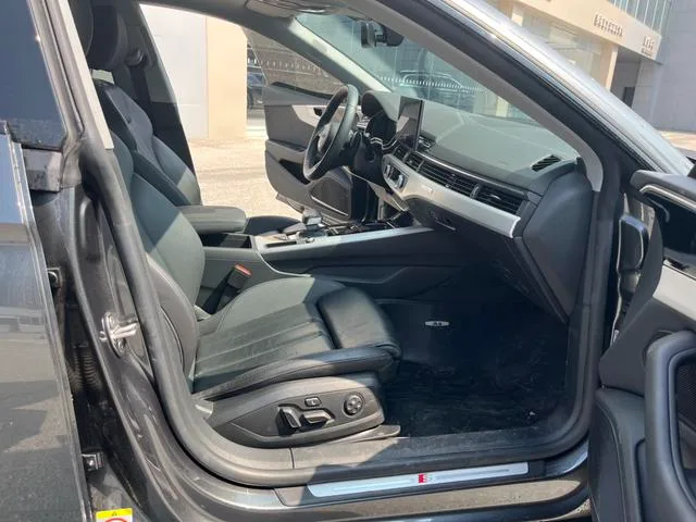 Audi A5 2024 Sportback 40 TFSI quattro Deluxe Dynamic interior photo 11 Audi A5 2024 Sportback 40 TFSI quattro Deluxe Dynamic interior photo 11