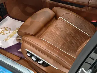 BMW 7 Series 2021 740Li xDrive Административный тип Роскошный набор экстерьер фото 8 BMW 7 Series 2021 740Li xDrive Административный тип Роскошный набор экстерьер фото 8