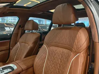 BMW 7 Series 2021 740Li xDrive Административный тип Роскошный набор интерьер фото 18 BMW 7 Series 2021 740Li xDrive Административный тип Роскошный набор интерьер фото 18