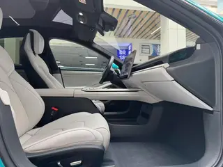 Xiaomi Auto SU7 2024 Four-wheel drive long endurance Max version interior photo 16 Xiaomi Auto SU7 2024 Four-wheel drive long endurance Max version interior photo 16