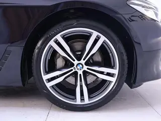 BMW 6 Series GT 2021 Reforma 630i M Conjunto deportivo exterior foto 7 BMW 6 Series GT 2021 Reforma 630i M Conjunto deportivo exterior foto 7