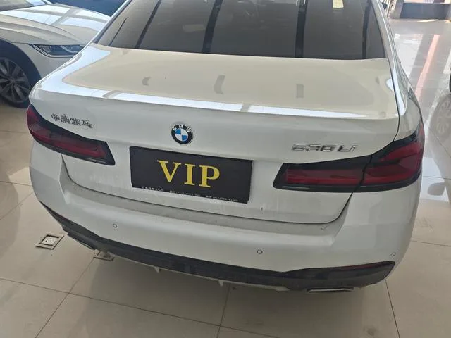 BMW 5 Series 2022 530Li Leading Type M Sports suit exterior photo 5 BMW 5 Series 2022 530Li Leading Type M Sports suit exterior photo 5