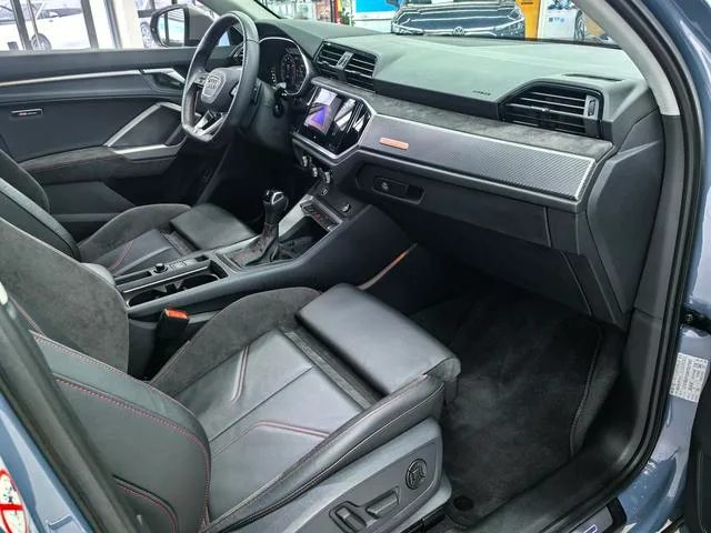 Audi Q3 Sportback 2022 40 TFSI RS Tipo de velocidad de combustión del kit interior foto 15