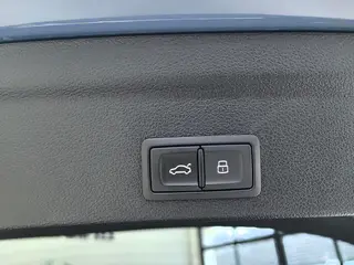 Audi Q3 Sportback 2022 40 TFSI RS Tipo de velocidad de combustión del kit interior foto 20