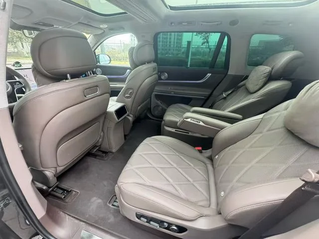 Harmony Intelligence AITO M9 2025 extended range Ultra Six-seat version (192 Line Lidar) interior photo 8 Harmony Intelligence AITO M9 2025 extended range Ultra Six-seat version (192 Line Lidar) interior photo 8