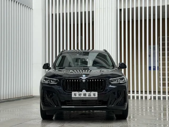 BMW X3 2022 xDrive25i M Спортивный костюм экстерьер фото 2