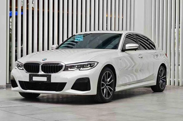 BMW 3 Series 2022 Restyling 320Li M Sports suit exterior photo 1 BMW 3 Series 2022 Restyling 320Li M Sports suit exterior photo 1