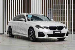 BMW 3 Series 2022 Restyling 320Li M Sports suit exterior photo 3 BMW 3 Series 2022 Restyling 320Li M Sports suit exterior photo 3