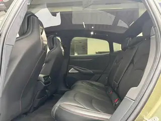Xiaomi Auto SU7 2024 Duración de la batería con tracción en las cuatro ruedas Max Edición interior foto 15 Xiaomi Auto SU7 2024 Duración de la batería con tracción en las cuatro ruedas Max Edición interior foto 15