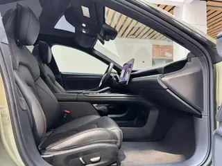 Xiaomi Auto SU7 2024 Duración de la batería con tracción en las cuatro ruedas Max Edición interior foto 17 Xiaomi Auto SU7 2024 Duración de la batería con tracción en las cuatro ruedas Max Edición interior foto 17