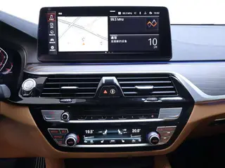 BMW 6 Series GT 2021 630i Роскошный дизайнерский набор интерьер фото 11