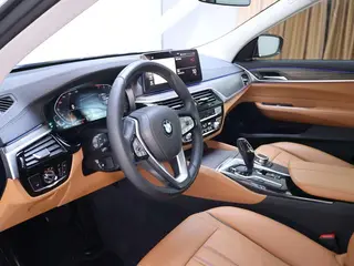 BMW 6 Series GT 2021 630i Роскошный дизайнерский набор интерьер фото 12