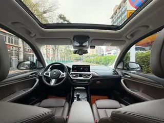 BMW X3 2022 Reforma xDrive30i Líder M Traje de noche Yao exterior foto 6 BMW X3 2022 Reforma xDrive30i Líder M Traje de noche Yao exterior foto 6