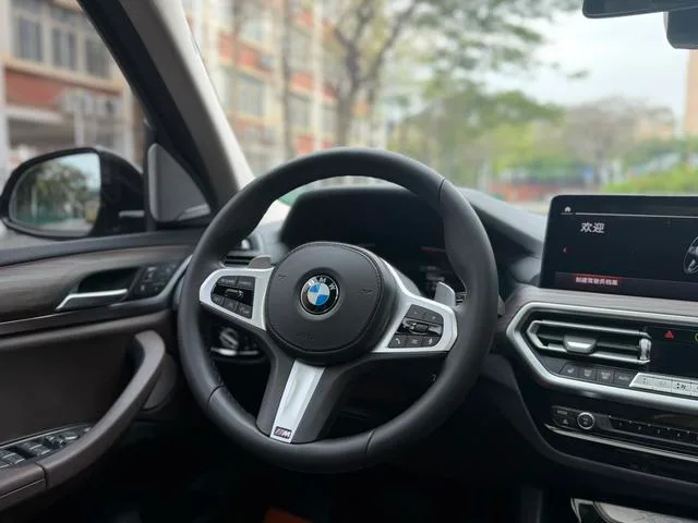 BMW X3 2022 Reforma xDrive30i Líder M Traje de noche Yao interior foto 7 BMW X3 2022 Reforma xDrive30i Líder M Traje de noche Yao interior foto 7