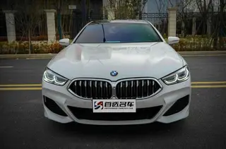 BMW 8 Series 2021 840i Coupé de cuatro puertas M Conjunto deportivo exterior foto 2