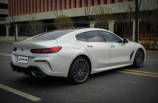 BMW 8 Series 2021 840i Coupé de cuatro puertas M Conjunto deportivo exterior foto 4