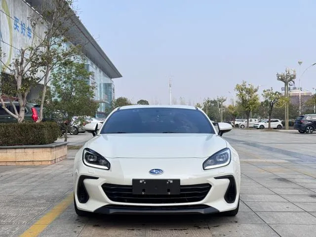 Subaru BRZ 2022 2.4L Manual version exterior photo 2 Subaru BRZ 2022 2.4L Manual version exterior photo 2
