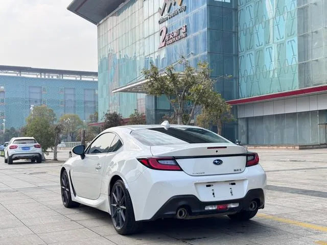 Subaru BRZ 2022 2.4L Manual version exterior photo 4 Subaru BRZ 2022 2.4L Manual version exterior photo 4