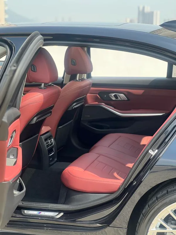 BMW 3 Series 2021 Restyling 325Li M Sports Night Suit interior photo 9 BMW 3 Series 2021 Restyling 325Li M Sports Night Suit interior photo 9