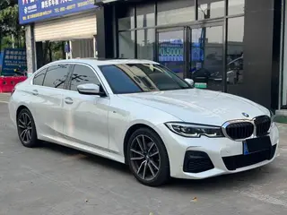 BMW 3 Series 2022 325Li M Sports suit exterior photo 2 BMW 3 Series 2022 325Li M Sports suit exterior photo 2