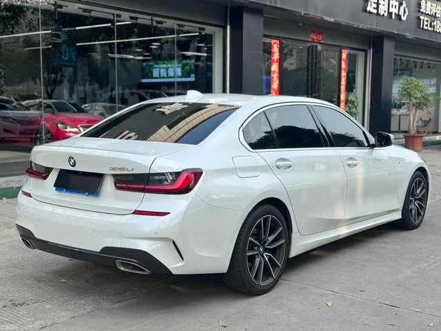 BMW 3 Series 2022 325Li M Sports suit exterior photo 4 BMW 3 Series 2022 325Li M Sports suit exterior photo 4