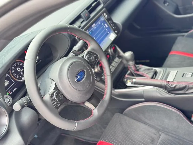 Subaru BRZ 2022 2.4L Manual version exterior photo 7 Subaru BRZ 2022 2.4L Manual version exterior photo 7