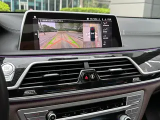 BMW 7 Series 2022 740Li Tipo de lujo M Conjunto deportivo interior foto 14 BMW 7 Series 2022 740Li Tipo de lujo M Conjunto deportivo interior foto 14