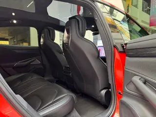 Xiaomi Auto SU7 2024 Four-wheel drive long endurance Max version interior photo 18 Xiaomi Auto SU7 2024 Four-wheel drive long endurance Max version interior photo 18