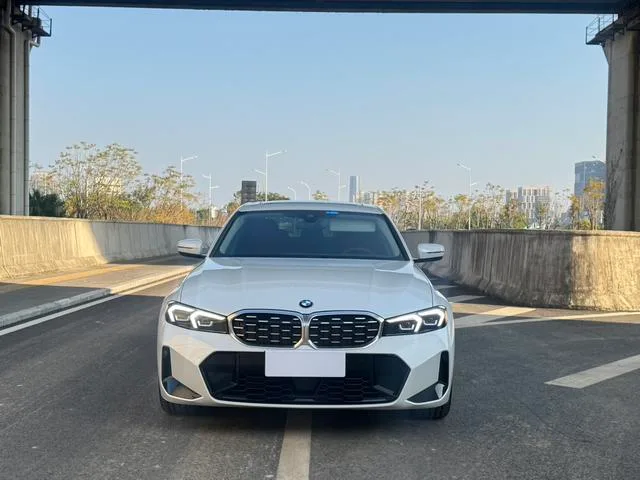 BMW 3 Series 2025 325Li M Sports suit exterior photo 2 BMW 3 Series 2025 325Li M Sports suit exterior photo 2