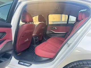 BMW 3 Series 2025 325Li M Sports suit interior photo 6 BMW 3 Series 2025 325Li M Sports suit interior photo 6