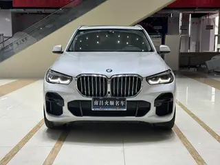 BMW X5 2022 xDrive30i M Sports suit exterior photo 2 BMW X5 2022 xDrive30i M Sports suit exterior photo 2