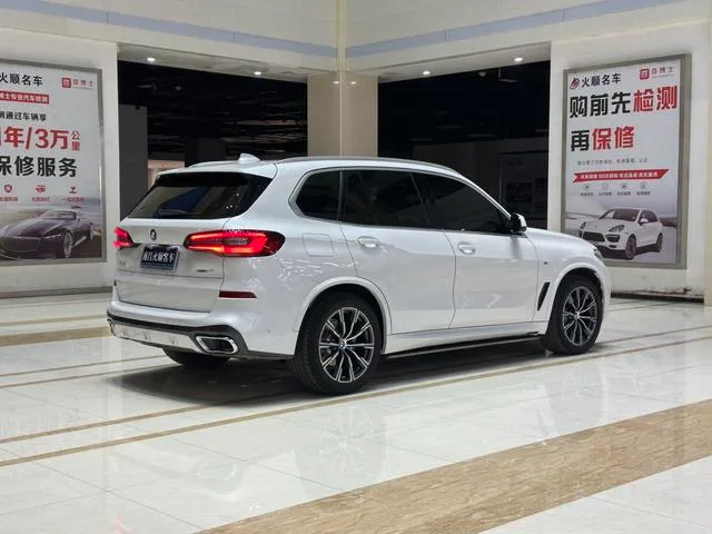BMW X5 2022 xDrive30i M Sports suit exterior photo 5 BMW X5 2022 xDrive30i M Sports suit exterior photo 5