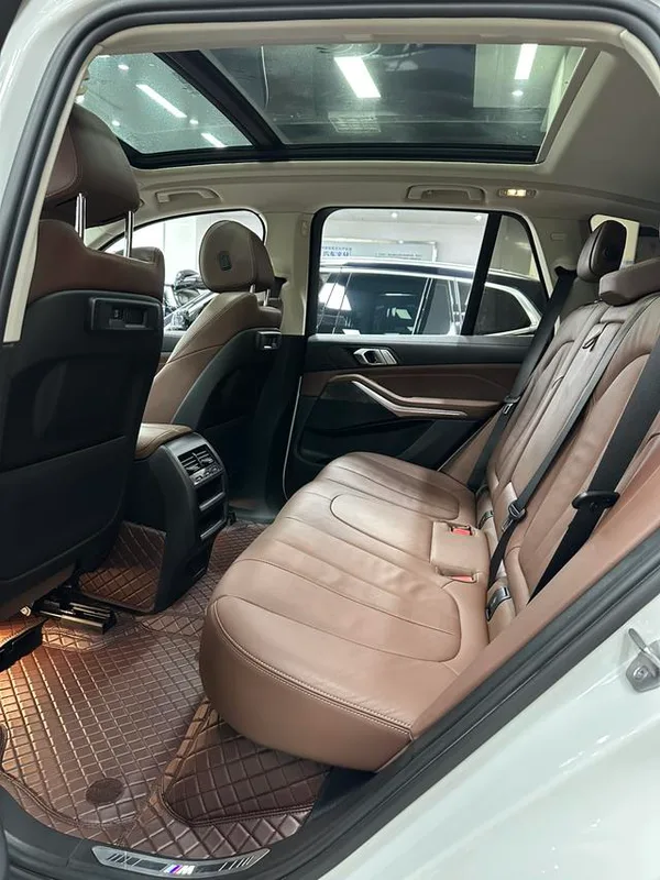 BMW X5 2022 xDrive30i M Sports suit interior photo 16 BMW X5 2022 xDrive30i M Sports suit interior photo 16