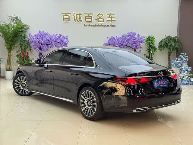 Mercedes-Benz E-Class 2025 Restyling E 300 L Fashionable Passenger car exterior photo 7 Mercedes-Benz E-Class 2025 Restyling E 300 L Fashionable Passenger car exterior photo 7
